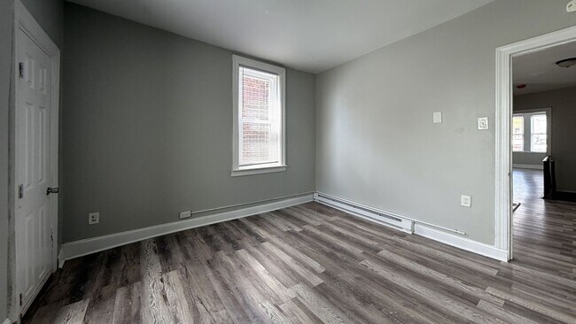 Foto del edificio - 5502 Willows Ave