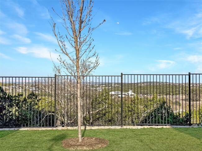 Foto del edificio - 5613 Mobeetie Lp