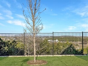 Building Photo - 5611 Mobeetie Lp