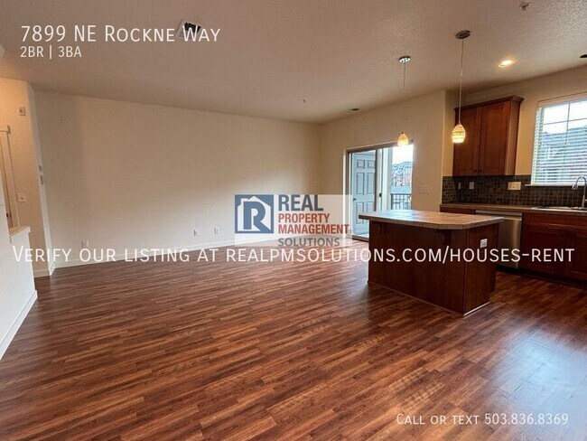 Foto del edificio - 7899 NE Rockne Way