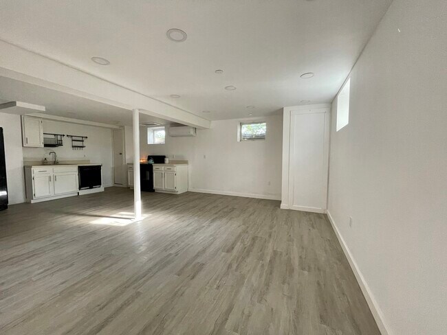 Foto del edificio - 7316 Oak St