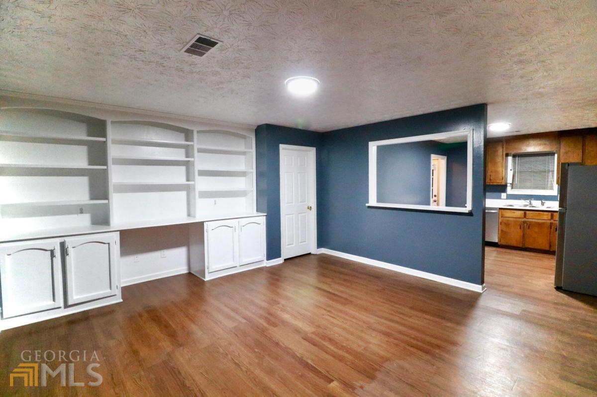 Foto principal - 214 Tanglewood Ln