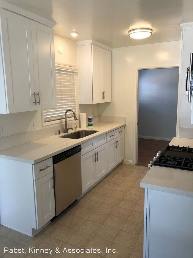 Building Photo - 3 br, 1 bath House - 2274 ALBURY AVENUE