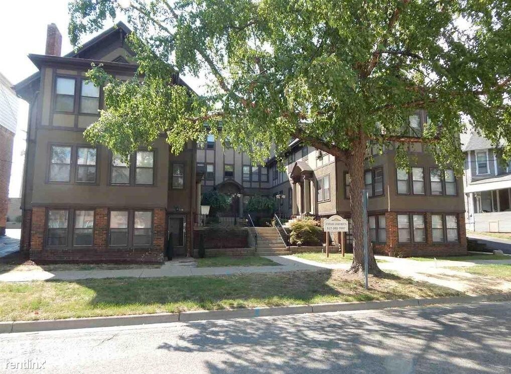 Primary Photo - 214 Steward Ave