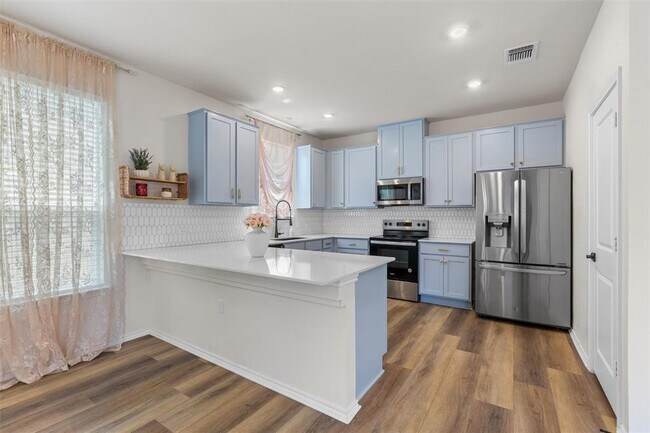 Building Photo - 4712 Pell Rd