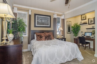 1BR, 1BA - 916SF - The Alexander at South Virginia