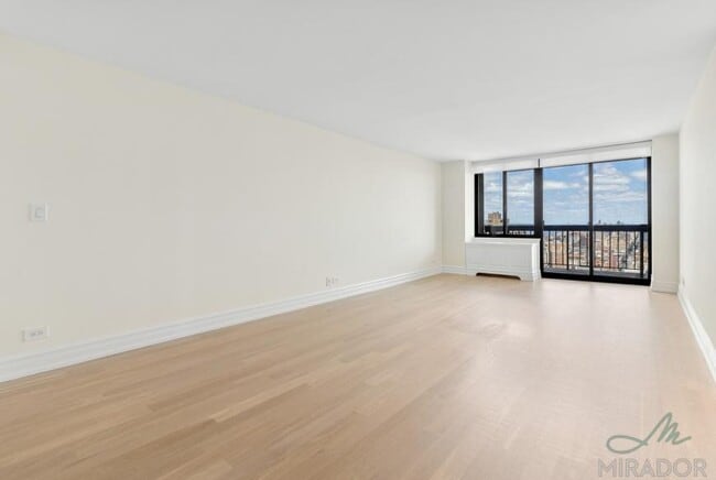 Foto del edificio - 2 bedroom in New York NY 10023
