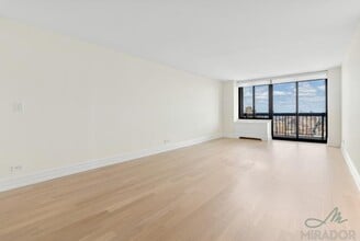 Building Photo - 145 W 67th St