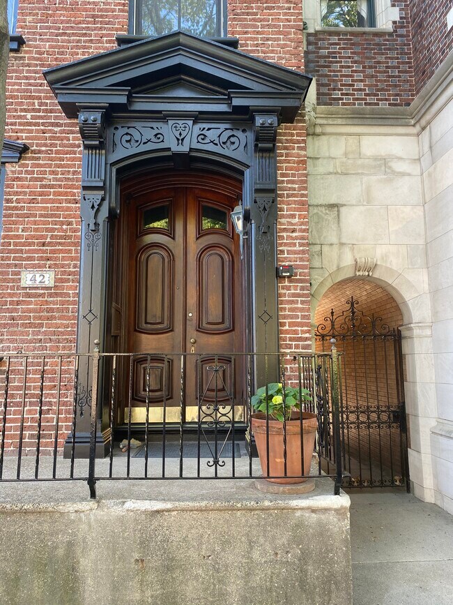 Building Photo - 42 N 2nd St