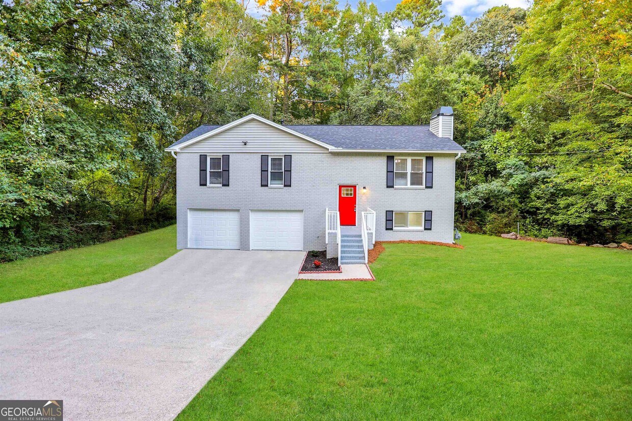 2621 Carol Cir, Douglasville, GA 30135 House Rental in Douglasville