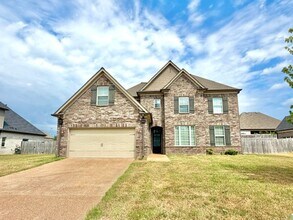 Building Photo - 100 Birkdale Dr