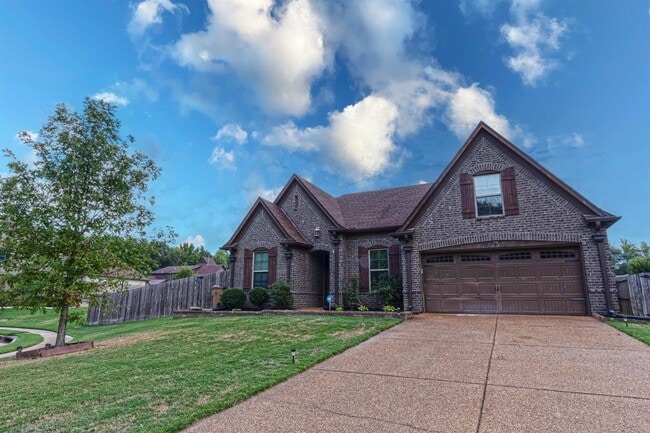 Building Photo - 2438 Red Vintage Ln