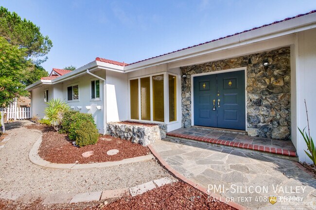 Foto del edificio - Amazing Los Altos Hills Home