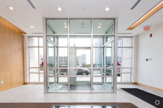 Albany Street Apartments, 601 photo'