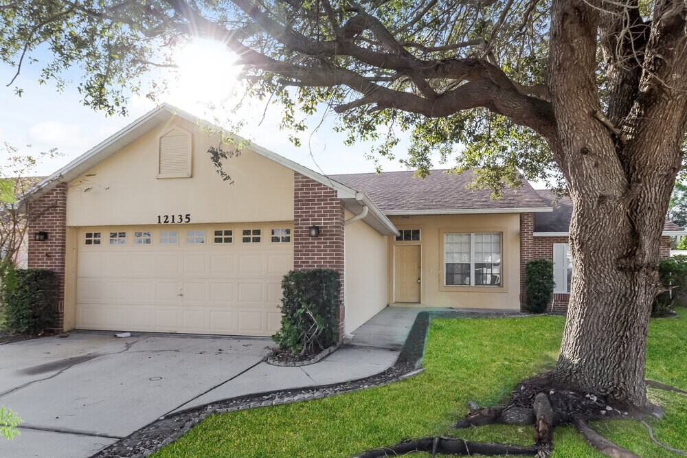 Primary Photo - 12135 Blackheath Cir