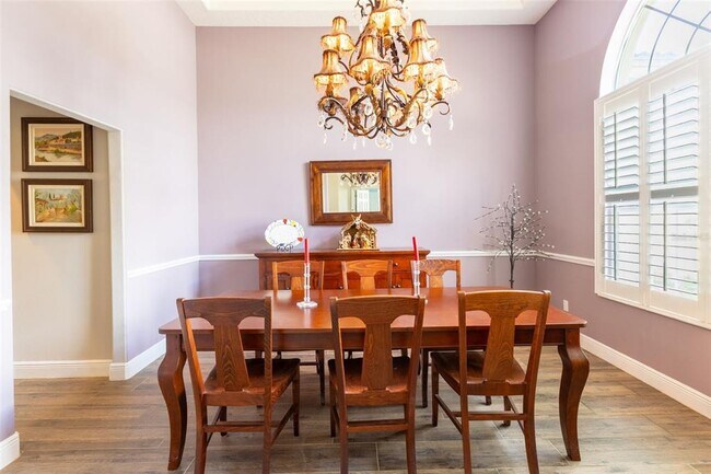 Foto del edificio - 1084 Shadowmoss Cir