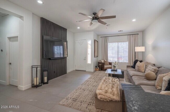 Foto del edificio - 7692 E Phantom Way