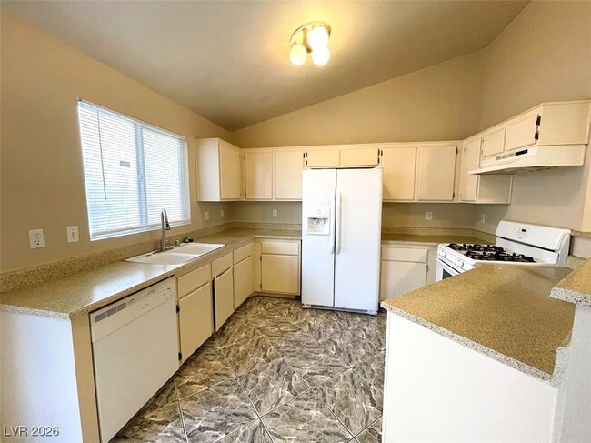 Building Photo - 3671 Steinbeck Dr