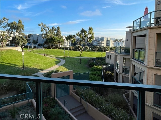 Primary Photo - 120 The Village