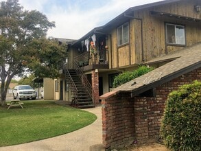 Building Photo - 4253 N Bengston Ave