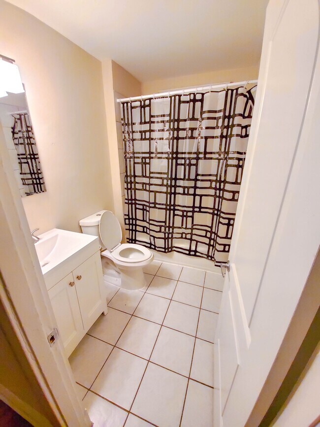 Foto del edificio - 760 Syracuse Ave