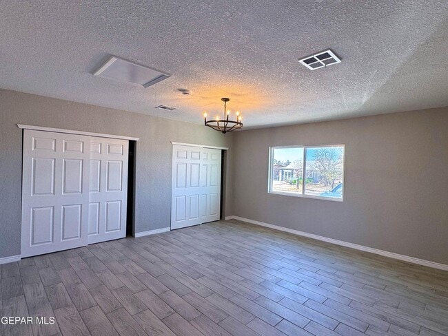 Building Photo - 201 Pyrite Dr