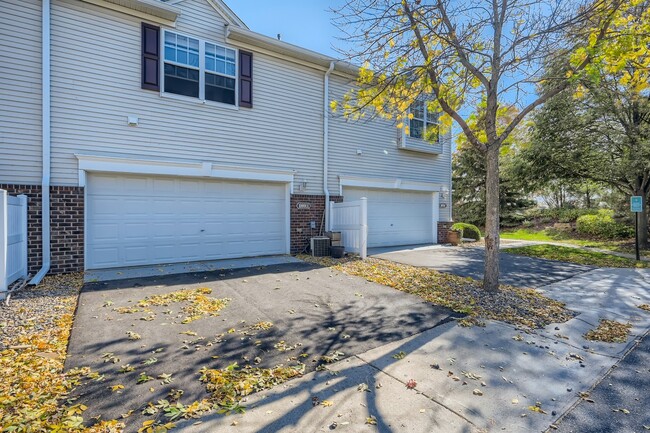 Foto del edificio - 10991 Oak Grove Cir