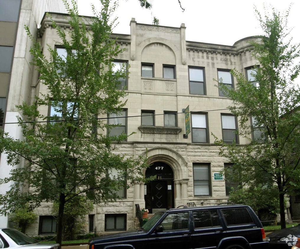 Building Photo - 477 W Deming Pl