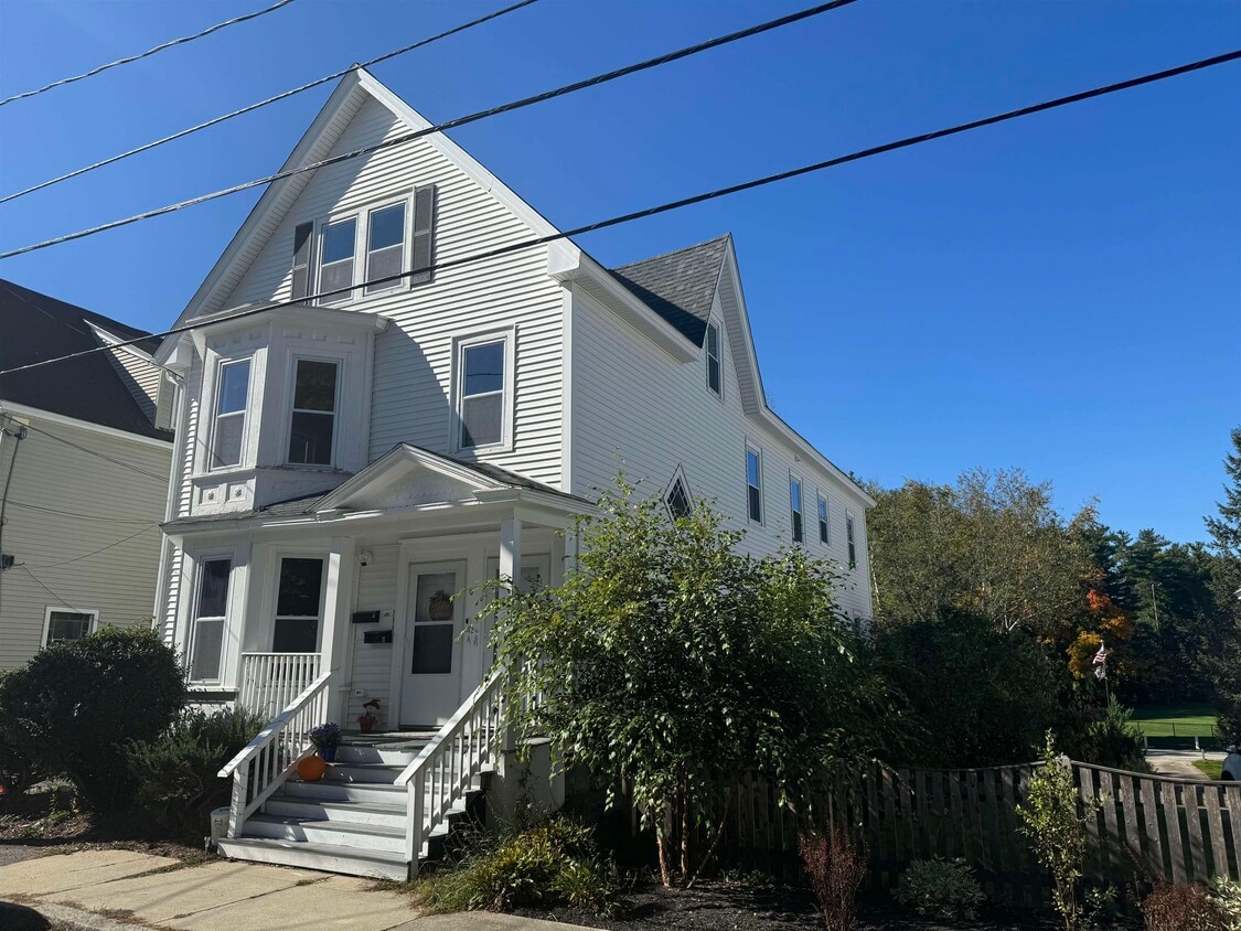 Primary Photo - 42.5 Abbott St