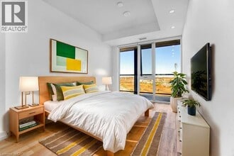 Building Photo - 3200 Dakota Cmn