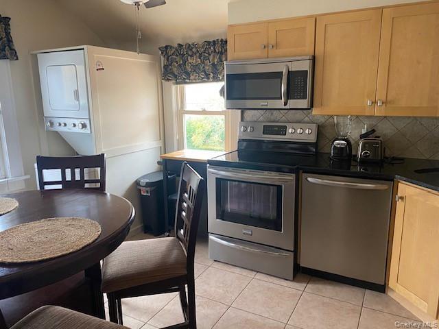 Foto del edificio - 994 Pacific St