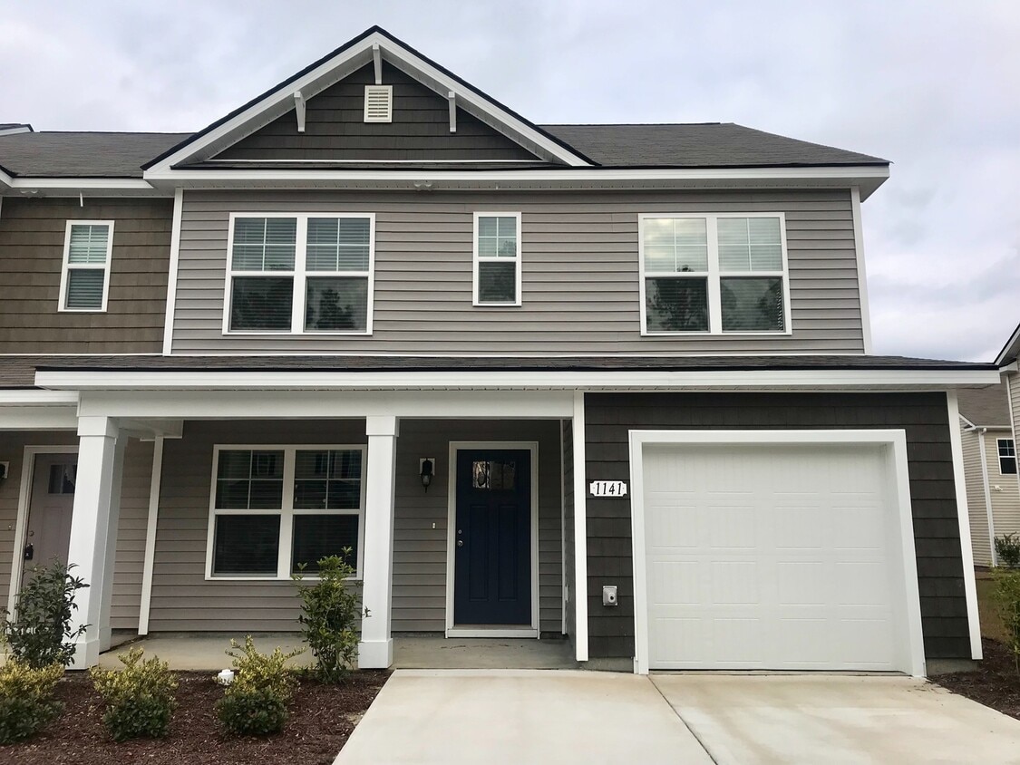 BEAUTIFUL! 4 Bedrooms/3.5 baths in Wild Wing. Spacious & Tons of space! - BEAUTIFUL! 4 Bedrooms/3.5 baths in Wild Wing. Spacious & Tons of space!