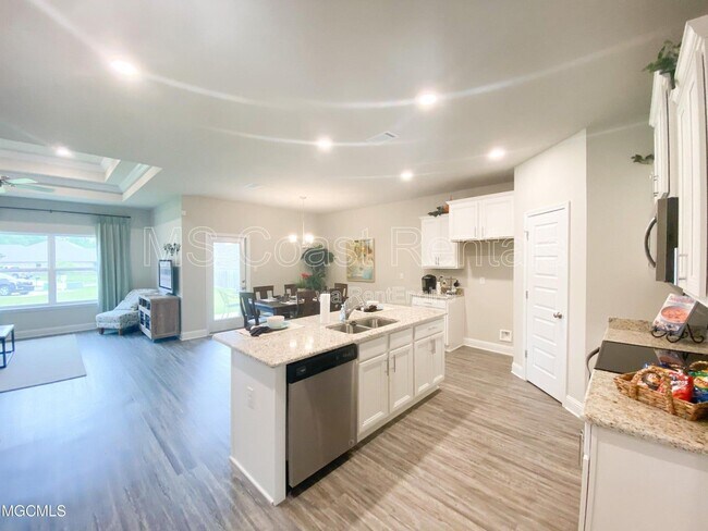 Foto del edificio - 5504 Leeds Ln