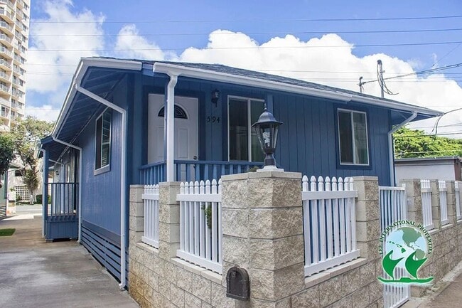 Foto del edificio - 2483 Kapiolani Blvd