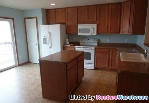 Building Photo - 919 Ledgestone Dr