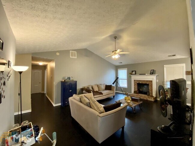 Building Photo - 113 Reid Plantation Dr
