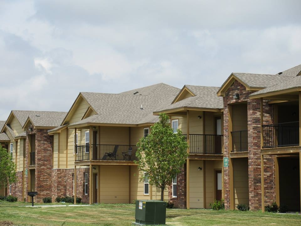 Primary Photo - Jefferson Park Apartments