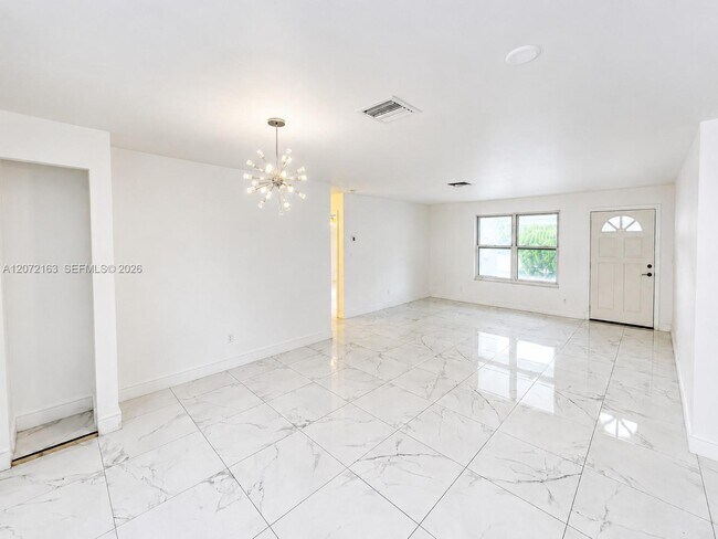 Foto del edificio - 3051 SW 47th St