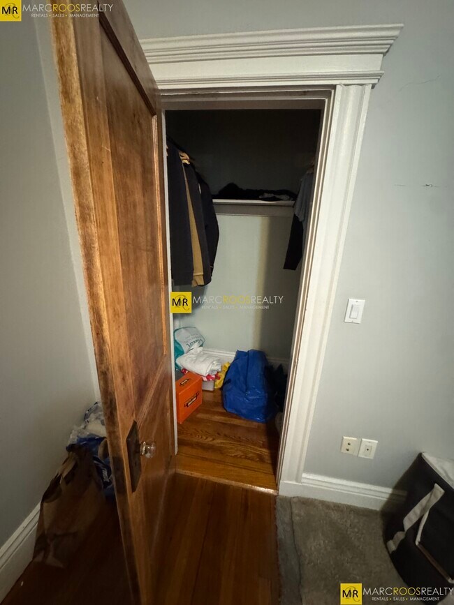 Foto del edificio - 282 Newbury St