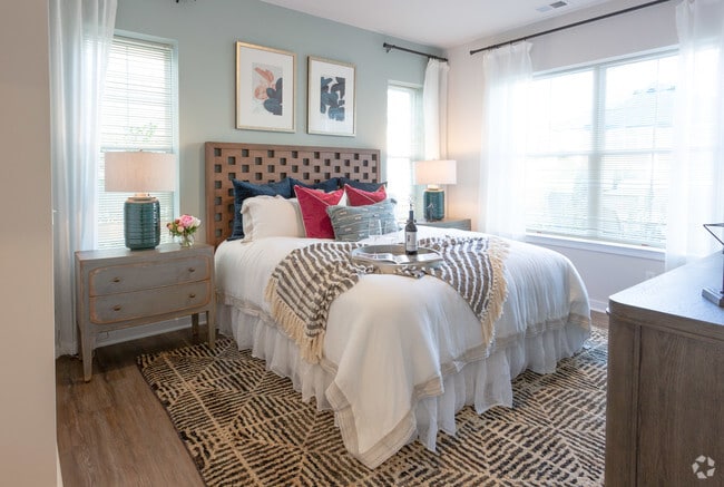 Master Bedroom - Parc At Roxbury