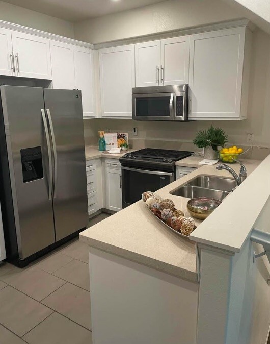 Foto del edificio - 7204 N Chestnut Ln