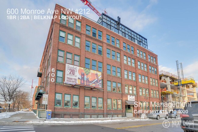 Building Photo - 600 Monroe Ave NW