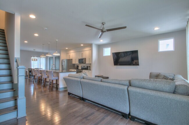 Foto del edificio - 1617 Straightway Ave