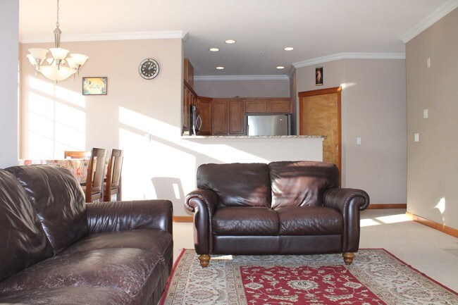 Foto del edificio - 1855 Trossachs Blvd SE