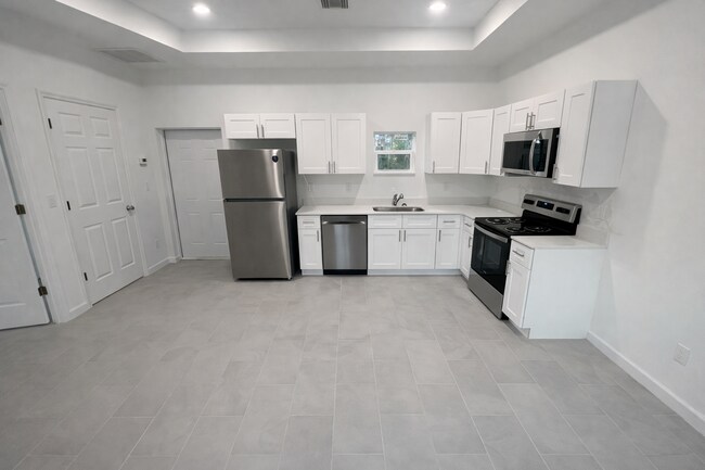 Building Photo - 4202 E 30th St
