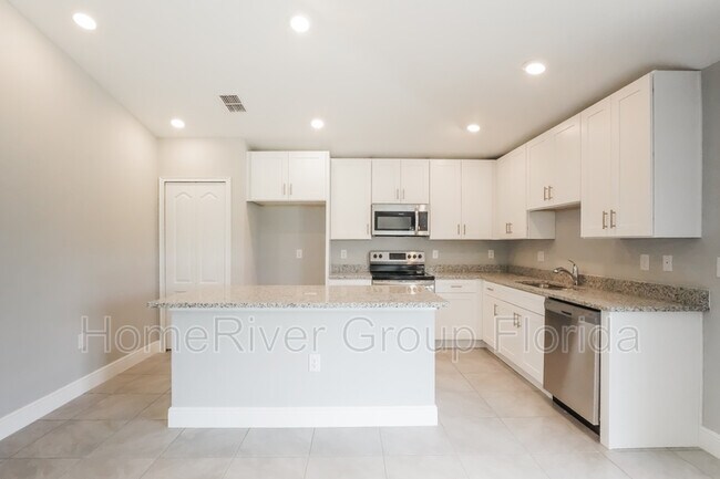 Foto del edificio - 520 Bristol Cir