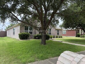 Building Photo - 2713 Sugar Maple Dr