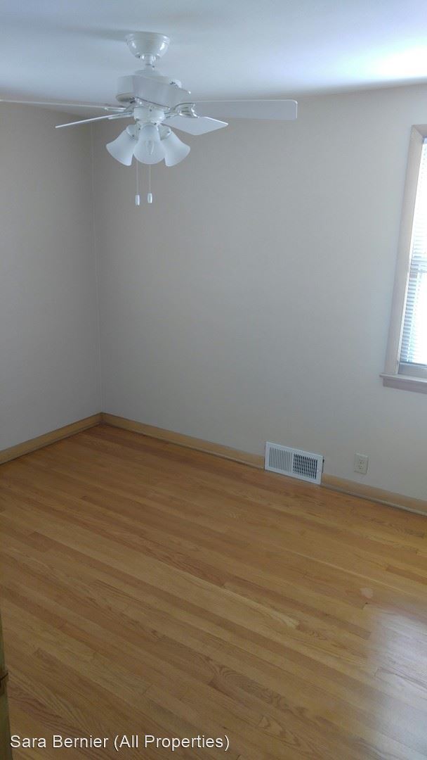 Foto del edificio - 4670-4672 N 45th St