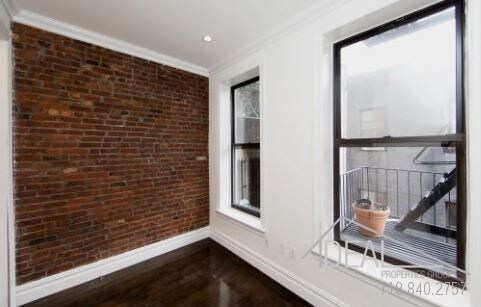 Building Photo - 136 2nd Ave