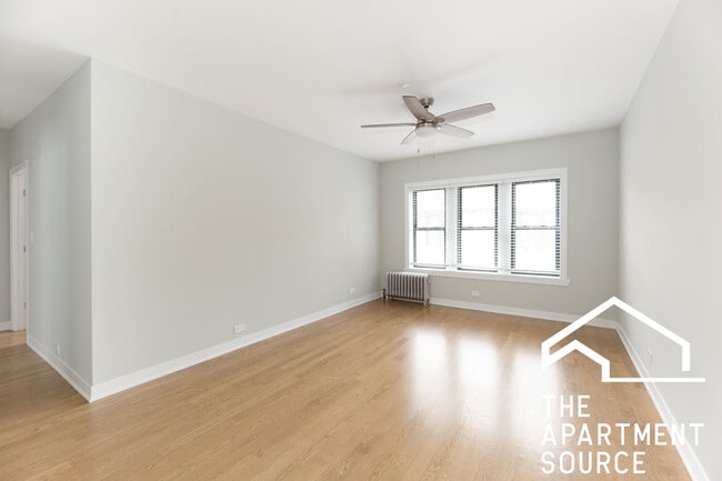 Foto del edificio - 4839 N Wolcott Ave